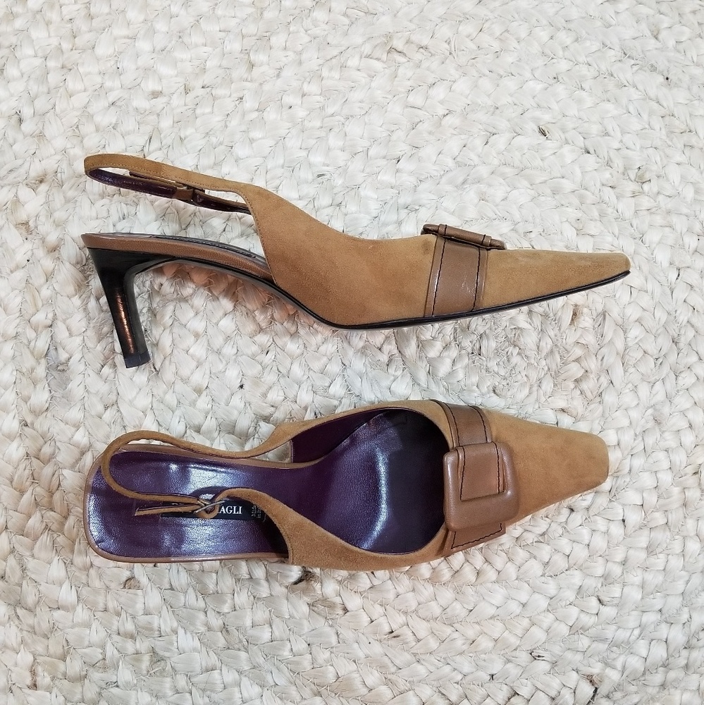 Bruno Magli Tan Slingback Heels - Picture 3 of 8